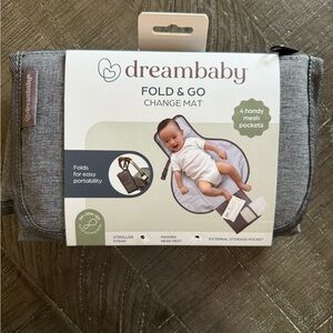 BRAND NEW! Dreambaby Fold & Go Change Mat